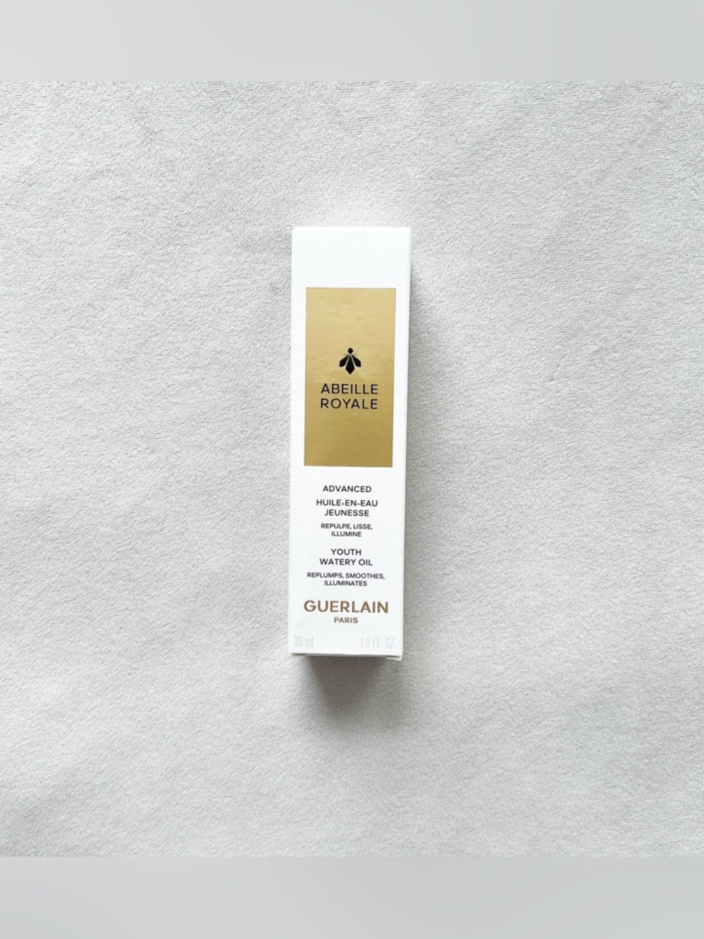 GUERLAIN Abeille Royale Serum Box in White and Gold